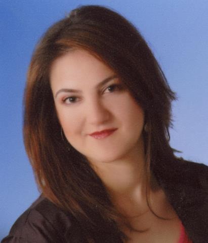 İlknur Özel